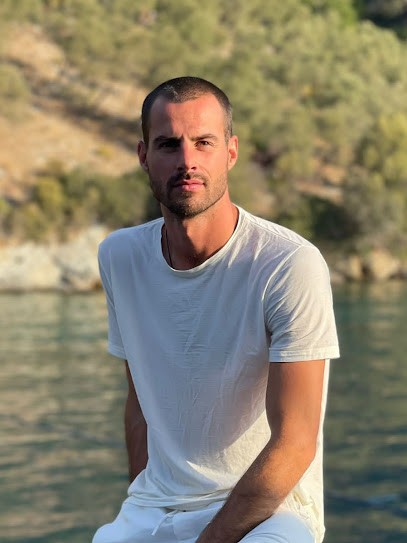 Hugues De SOOS - Ostéopathe Et Massage Thérapeutique, Ostéopathe à Alex