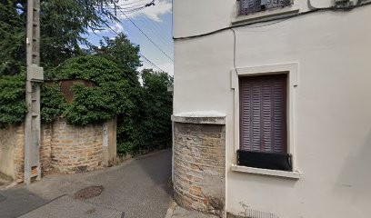 Plantevin Yanni Emmanuelle, Ostéopathe à La Mulatière