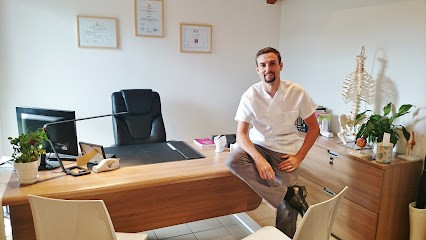 Romain FERRERI Ostéopathe D.O. MROF, Ostéopathe à Vétraz-Monthoux