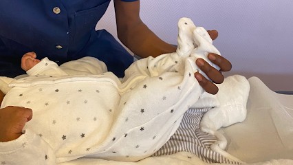 Françoise Mahamat Ali | Ostéopathe Puteaux - La Défense, Ostéopathe à Puteaux