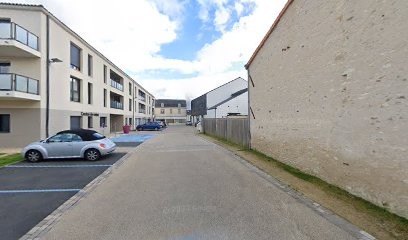 Marine MENANTEAU, Ostéopathe à Neuville-de-Poitou