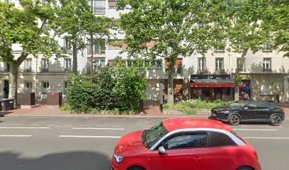 Khosravi Mitra, Ostéopathe à Charenton-le-Pont