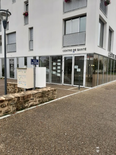 DEFOSSEZ Eléonore Ostéopathe D.O., Ostéopathe à L'Huisserie