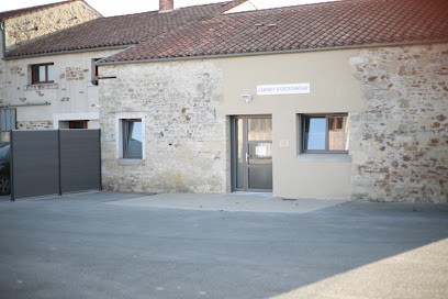 Carole Alétru, Ostéopathe à Saint-Laurent-de-la-Salle