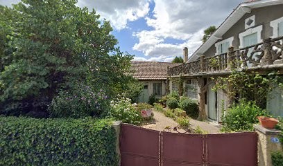 REVILLE Anne-Sophie, Ostéopathe à Gardonne