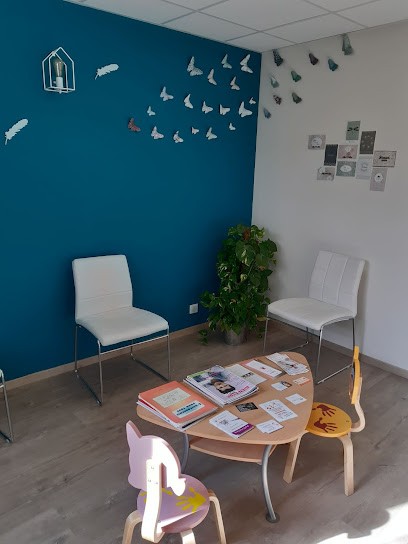 Camille DUPONT Ostéopathe D.O., Ostéopathe à Mas-Blanc-des-Alpilles