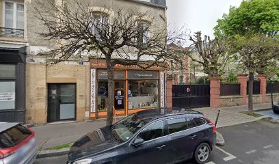 Alexandra Ferreira Ostéopathe/ Studio Joffre, Ostéopathe à La Garenne-Colombes