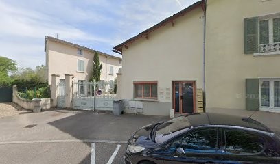 Camille Pauget, Ostéopathe, Ostéopathe à Solaize