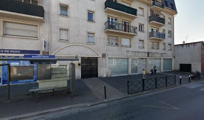 Sara Gunenc Ostéopathe, Ostéopathe au Blanc-Mesnil