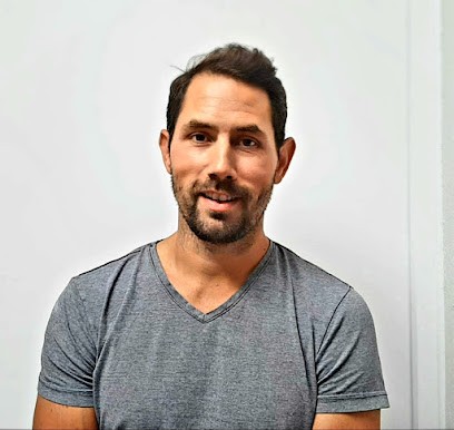 FOURNIALS Nicolas Ostéopathe Rennes, Ostéopathe à Saint-Jacques-de-la-Lande