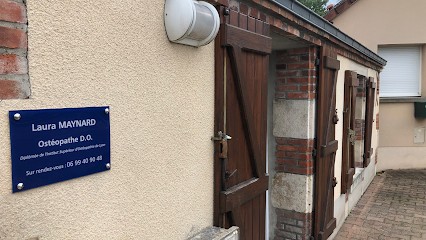 Laura Maynard Ostéopathe D.O., Ostéopathe à Sully-sur-Loire