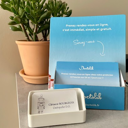 Clément BOURGEOIS Ostéopathe Vitré, Ostéopathe à Vitré