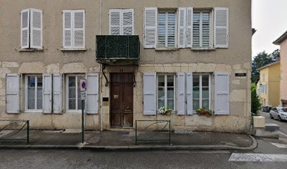 Montvignier Monnet Emeline Ostéopathe D.O. T.O., Ostéopathe à Tullins