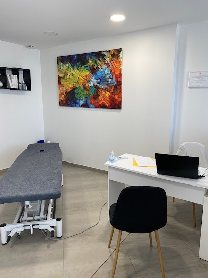 Valentin LOPEZ Ostéopathe - La Turbie, Eze, Peille, Cap-d'Ail, Monaco, Ostéopathe à La Turbie