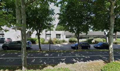 Louradoux Anne-Gaëlle, Ostéopathe à Saint-Thibault-des-Vignes